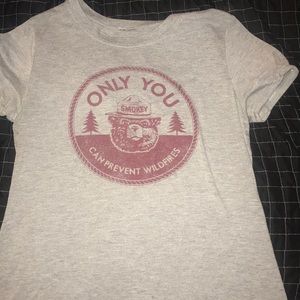 Smokey the bear womens t-shirt size M.